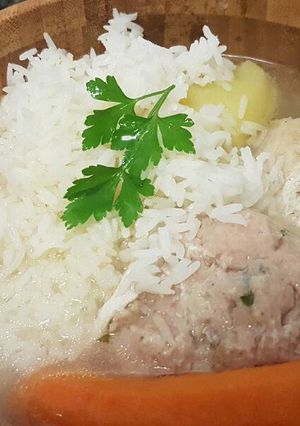 Una foto de Puchero valenciano con pelota de la iaia