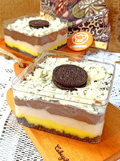 Foto resep Dessert Box Oreo Avocado Yummy