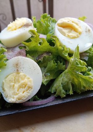 A picture of Kale salad.