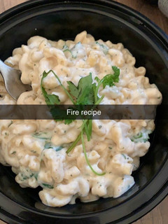 A picture of Alfredo pasta.