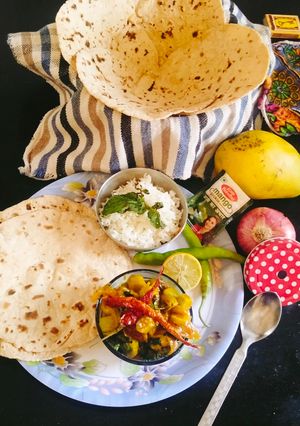 A picture of Turai ki sabji 😋 Ridge gourd sabji 😋.