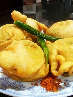 बटाटा वडा रेसिपी चे मुख्य फोटो