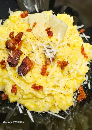 A picture of Risotto Carbonara.