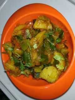 फ्राई स्प्रिंग अनियन (Fry spring onion recipe in Hindi) रेसिपी मुख्य फोटो