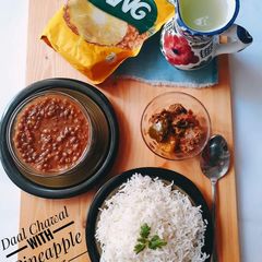 A picture of Daal Chawal.
