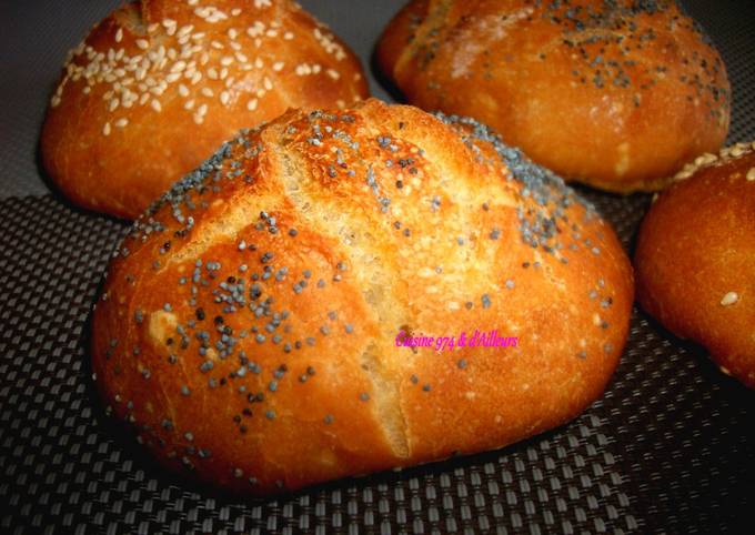 Petit pain rond fariné - 4792
