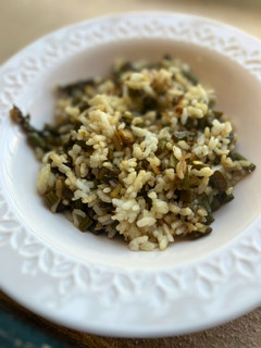 Una foto de Arroz blanco salteado con espárragos trigueros