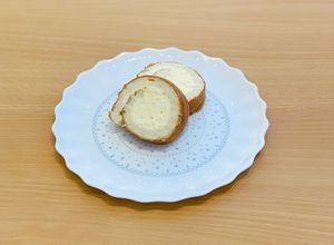 Hình của món Bánh cuộn kem cheese 🍞.