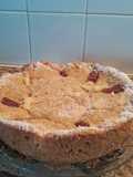 Torta matera con crema pastelera y dulce de membrillo