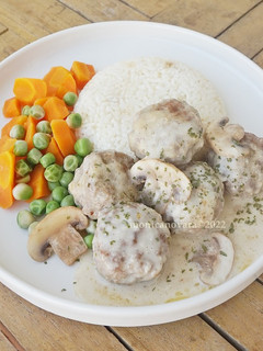 Foto resep Creamy Meatballs (a la IKEA)