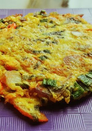 Foto resep Dadar telur sayur komplit #stay healthy w/ veggiesforenjoydiet