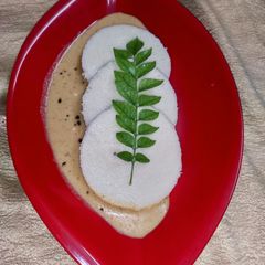 A picture of Gujrati white Dhokla.