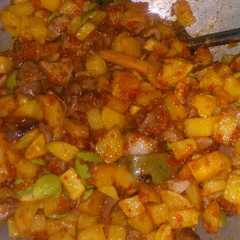 รูปของ Sambel goreng kentang