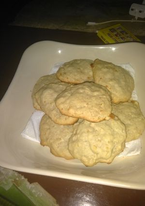 A picture of Cheese Biscuits.