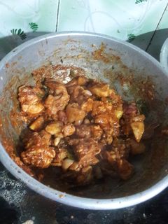 பூண்டு சிக்கன் (poondu kitchen recipe in Tamil) செய்முறை முக்கிய புகைப்படம்