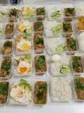 ไก่กระเทียม​😋🍱ข้าว​กล่อง​🍱