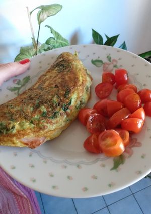 Una foto de Omelette con masa de espinaca