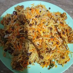 A picture of Masoor chicken biryani.