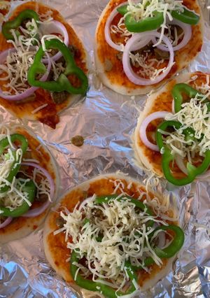 A picture of Pizza.