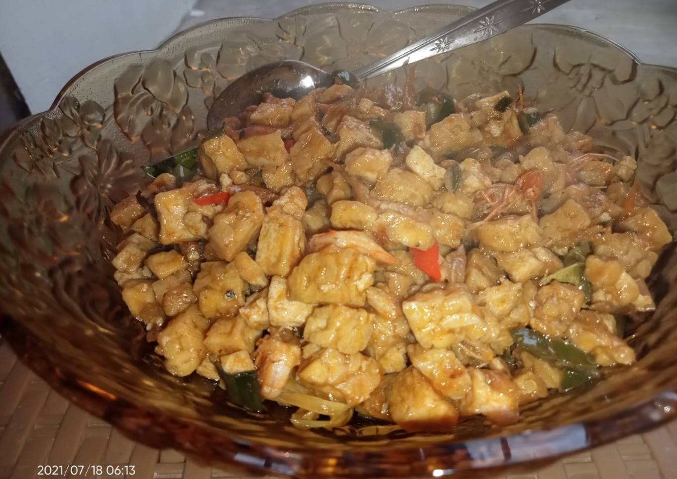Udang saoce padanf with teri tempe tahu