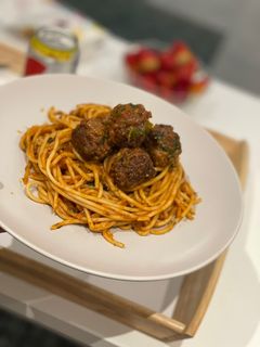 صورة لوصفة سباغيتي بكرات اللحم 🍝