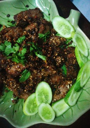 รูปของ หมูคลุกฝุ่น