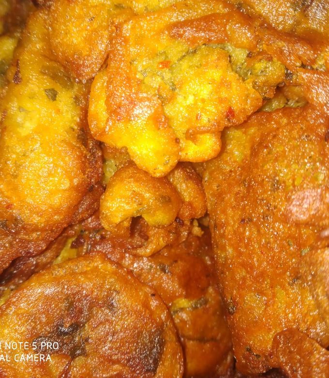 A picture of Pakoda.
