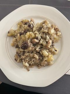 Una foto de Trinxat con coliflor