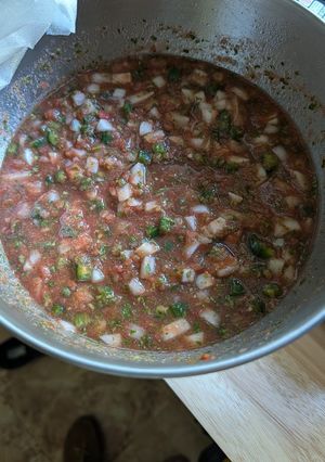 A picture of David's Salsa.