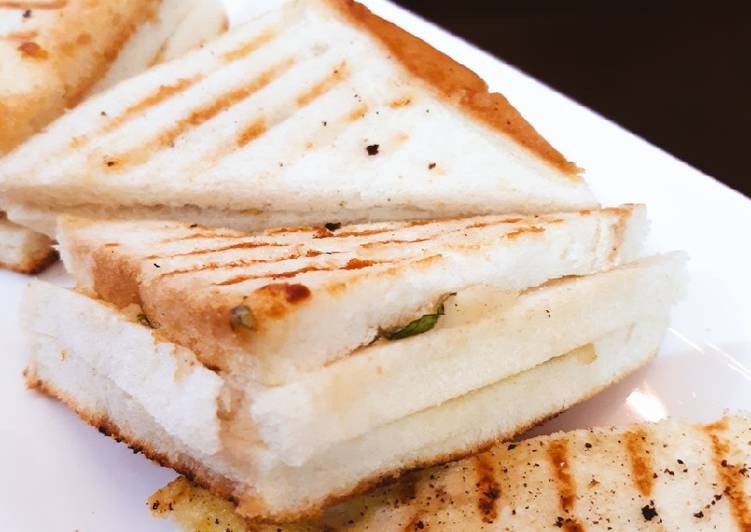 Recipe of Yummy Grilled Sandwiches