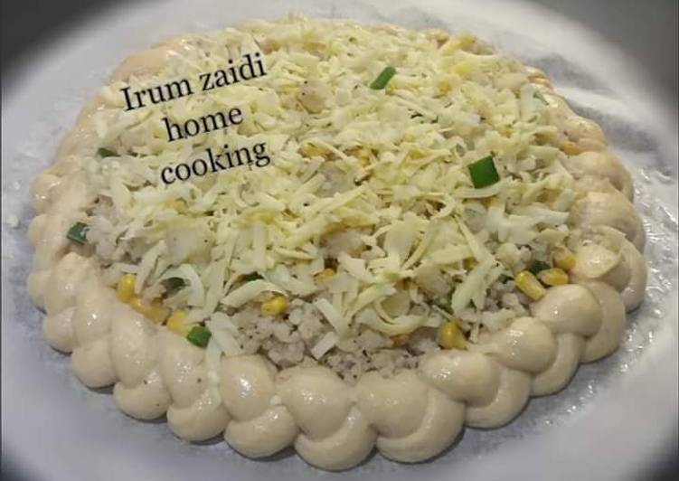 �Potato and Cheese Pie�