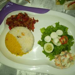 A picture of Veggie and Tumeric rice.