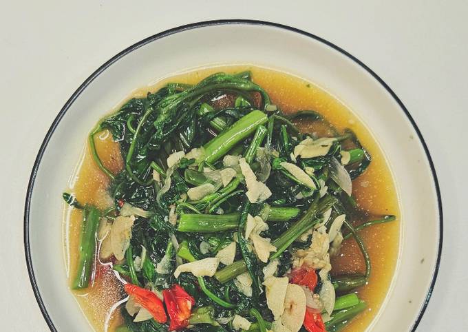 Resep Cha Kangkung ala Resto, enak dan masih Hijau segar oleh Mrs ...