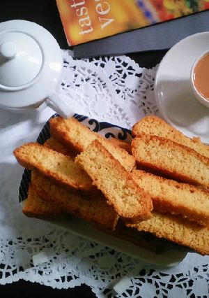 A picture of Cake rusk.