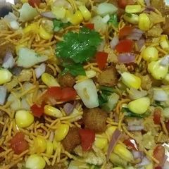 A picture of Delicious Corn Chat.