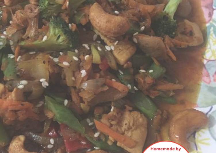 Langkah Mudah untuk Menyiapkan Ayam lada hitam cah sayur sehat #homemadebylita Lezat