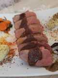 Filetto di petto d'anatra con crema tartufo e patate