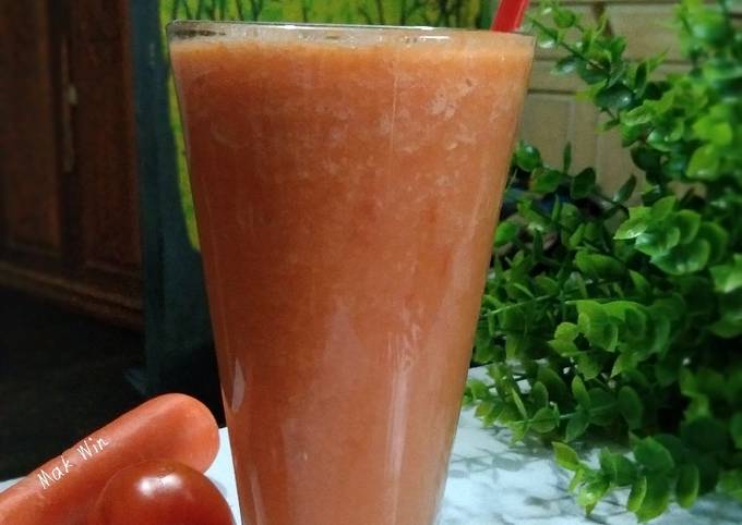 Recipe: Yummy Jus wornat (wortel nanas tomat)