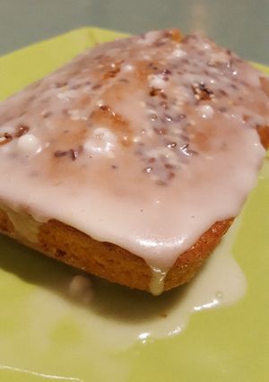 Una foto de Budín de naranja zanahoria glaseado, fácil, delicia!