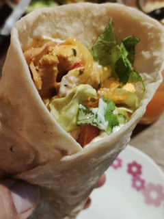 Una foto de Wraps de pollo, fáciles y ricos