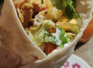 Una foto de Wraps de pollo, fáciles y ricos