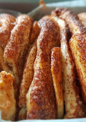 Fahéjas fátyol kalács almával - kenyérsütőben kelesztve recept fotója