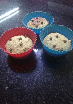 Una foto de Muffins de avena, banana, chips de chocolate!!!