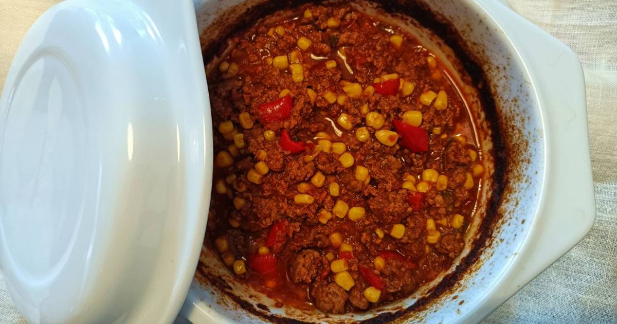 Oven cooked beef chilli Recipe by Miss Fluffy's Cooking (Angie's