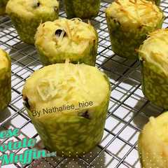 A picture of Cheese potato muffin..