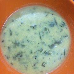 A picture of Spring onion Kadi.