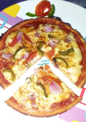 A picture of Makke ka pizza.