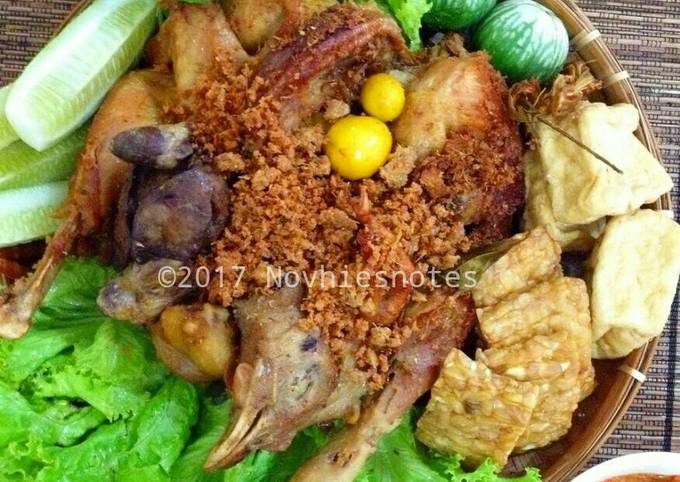 Resep Ayam Goreng Kalasan ala Mbok Berek Klaten oleh Novhiesnotes - Cookpad