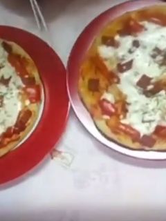 صورة لوصفة عجينة البيتزا السريعة من غير خميرة