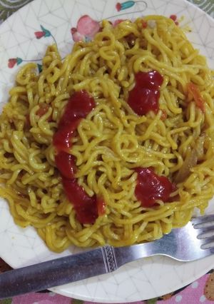 A picture of Simple Maggi masala.